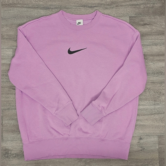 Nike Women's Oversized Crewneck Sweatshirt-Size Medium - Picture 2 of 5